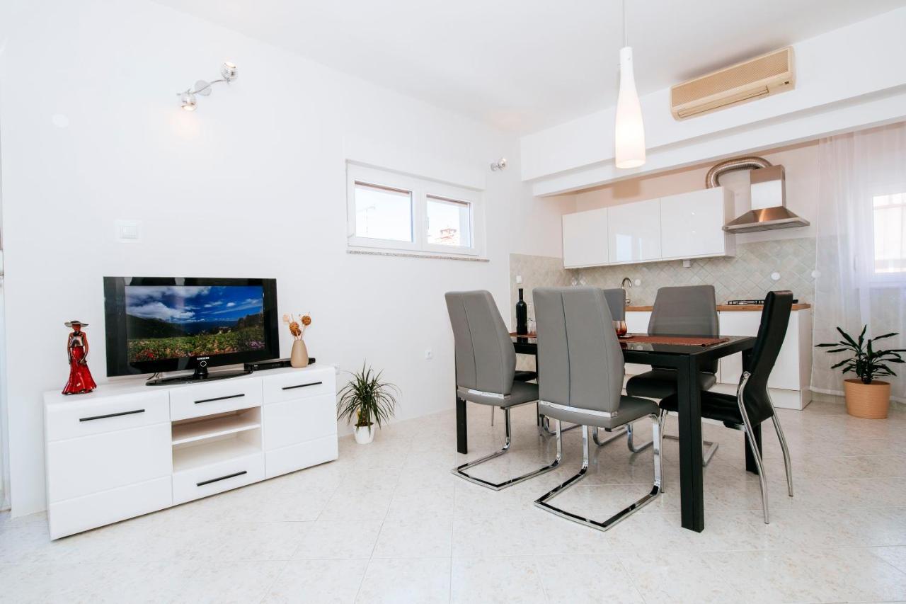 Bayshore Apartment Zadar Bagian luar foto