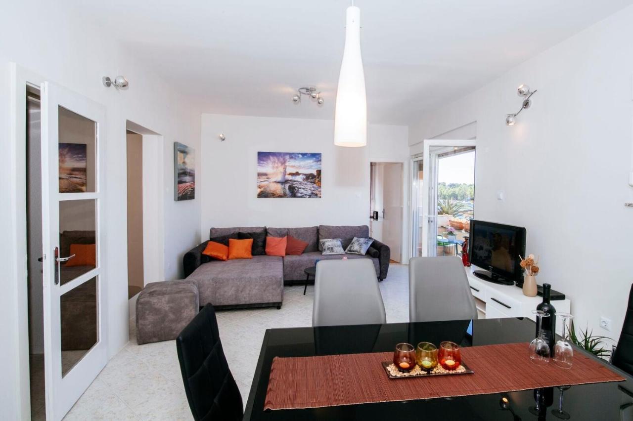 Bayshore Apartment Zadar Bagian luar foto